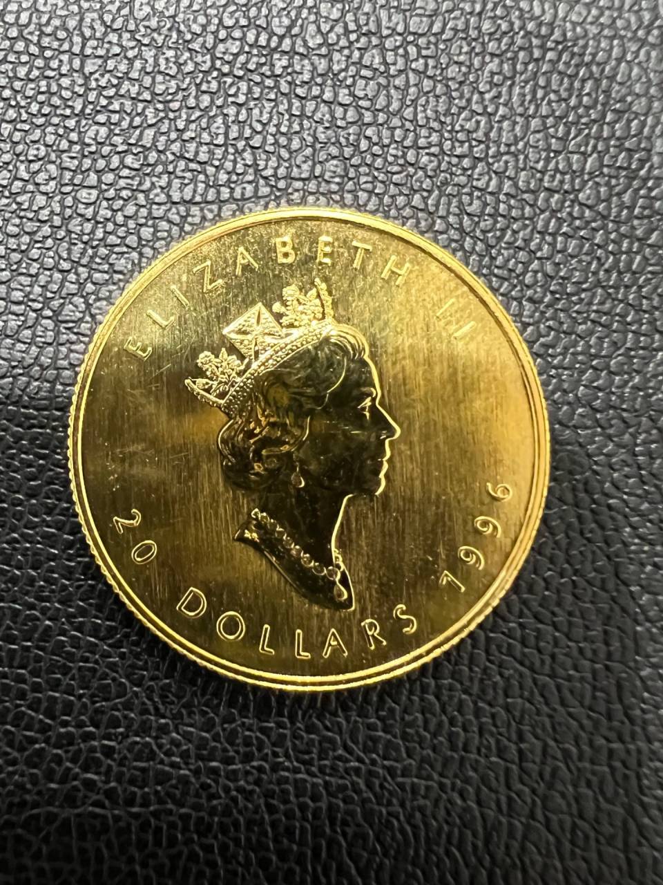 1984年高騰　メイプルリーフ金貨